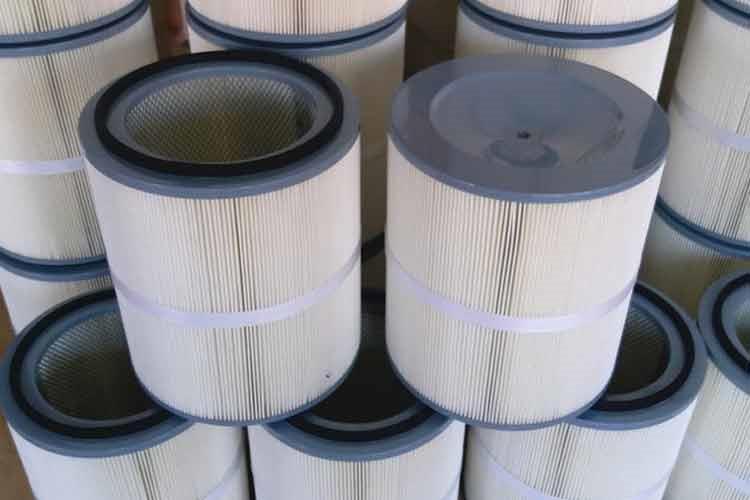 卡盘式米兰（中国）管路系统与该喷吹安装组件结构的结合，使脉冲喷吹清灰时气流分布均匀，提高了清灰效率